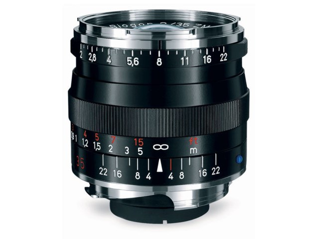 Zeiss Biogon T* 35mm f/2 ZM Leica M