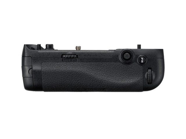 Nikon Batterigrepp MB-D17 till D500