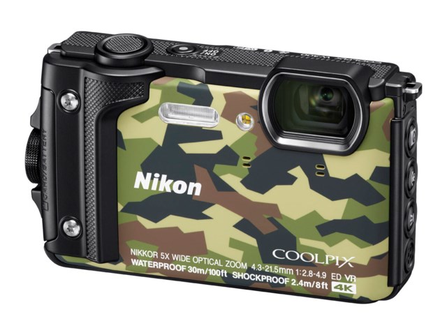 Nikon Coolpix W300 kamouflage