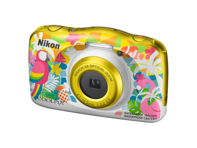 Nikon Coolpix W150 resort