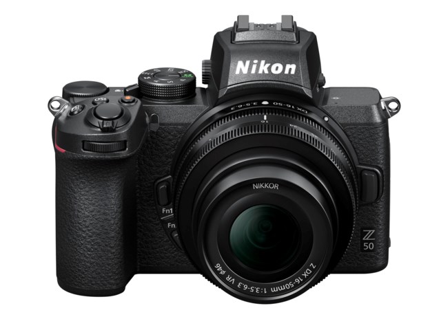 Nikon Z50 + 16-50mm f/3,5-6,3
