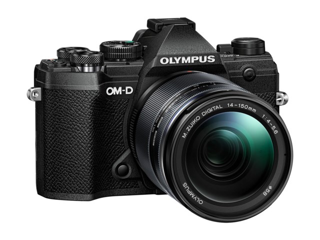 Olympus OM-D E-M5 Mark III svart + AF 14-150/4,0-5,6II ED Zuiko Digital svart