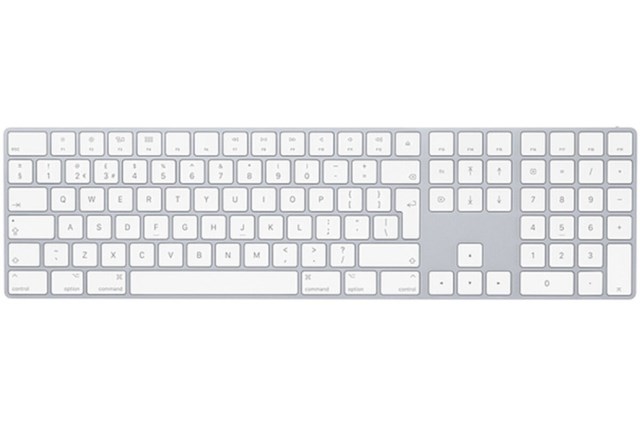 Apple Magic Keyboard med numerisk knappsats - Svensk/Finsk, Silver, Bluetooth