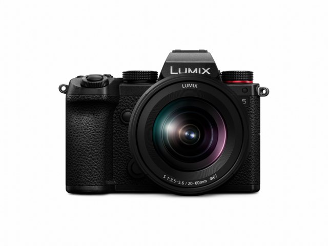 Panasonic Lumix DC-S5 + 20-60mm f/3,5-5,6