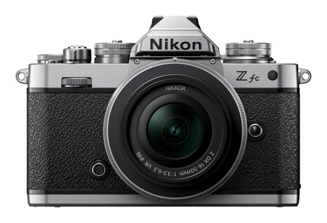 Nikon Z fc + Z DX 16-50mm f/3,5-6,3 + Z DX 50-250mm f/4,5