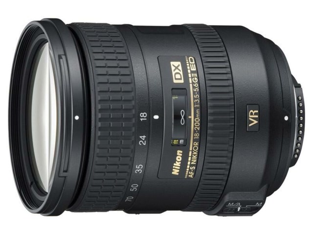 Nikon AF-S DX Nikkor 18-200mm f/3,5-5,6G ED VR II